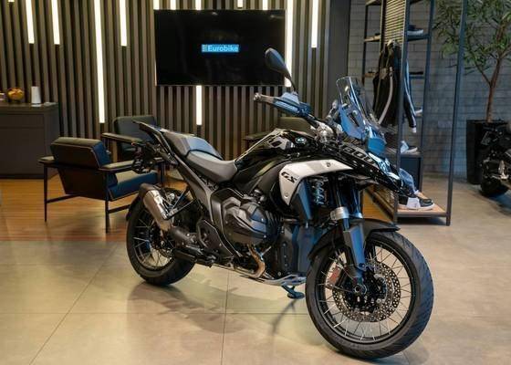 BMW R 1300 GS TRIPLE BLACK 